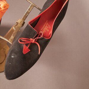 1960s Black Suede Red Trim Pointy Flats Shoes